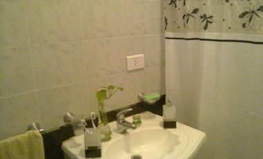 Casa PH en venta en Bernal Oeste