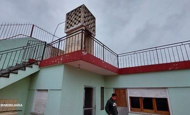 Casa PH en venta en Wilde