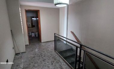 Casa PH en venta en Wilde