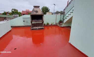 Casa PH en venta en Wilde