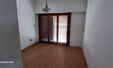 Casa PH en venta en Wilde