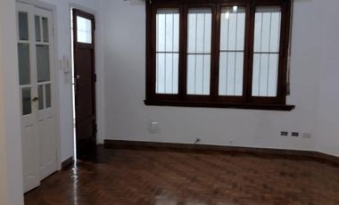 Casa PH en venta en Wilde