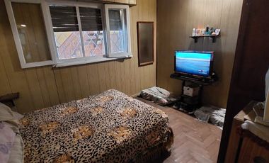 Casa con Departamento en venta en Bernal Oeste