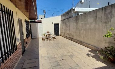 Casa en venta en Quilmes Oeste