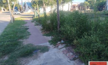 Terreno / Lote en venta de 445m2 ubicado en Villa Dolores