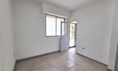 ROMÁN DÍAZ  / CIRUJANO VIDELA / METRO MONSEÑOR EYZAGUIRRE