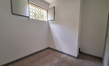 ROMÁN DÍAZ  / CIRUJANO VIDELA / METRO MONSEÑOR EYZAGUIRRE