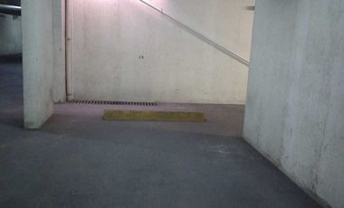 Estacionamiento en venta en LAS CONDES