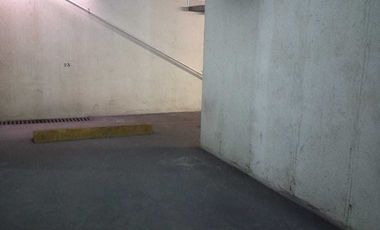 Estacionamiento en venta en LAS CONDES