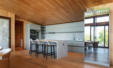 Casa en Venta en Costa Panguipulli, completamente amoblada