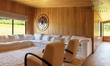 Casa en Venta en Costa Panguipulli, completamente amoblada