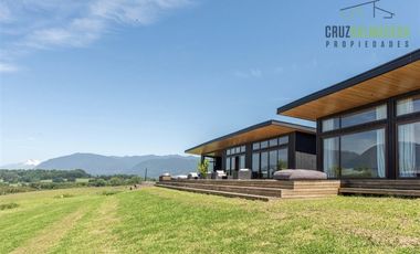 Casa en Venta en Costa Panguipulli, completamente amoblada