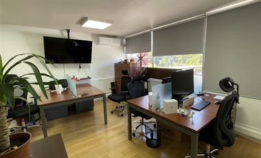 Oficina en Arriendo en Providencia/Las Urbinas