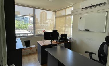 Oficina en Arriendo en Providencia/Las Urbinas