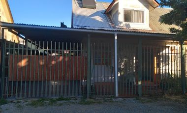 Casa de Dos Pisos, en Villa Maria del Valle