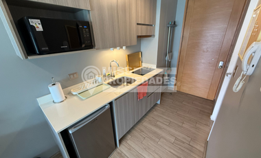 SE VENDE DEPARTAMENTO EN EDIFICIO PUERTO NUEVO