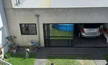 Casa en venta en Quilmes Oeste