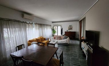 Chalet en venta en Bernal Centro