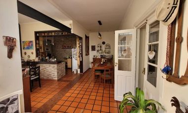 Casa en venta en Quilmes Oeste Centro
