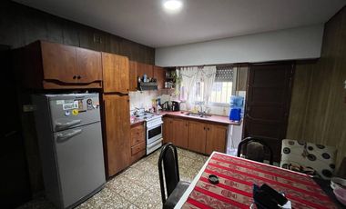 Casa en venta en Quilmes Oeste