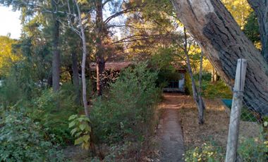 Parcela con casa, en Pueblo de Rari