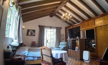 Venta de casa en Del valle centro San Francisco con amplio jardín