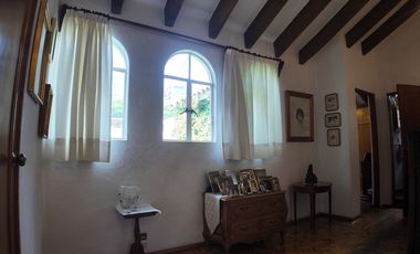 Venta de casa en Del valle centro San Francisco con amplio jardín