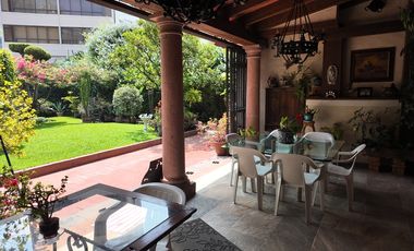 Venta de casa en Del valle centro San Francisco con amplio jardín