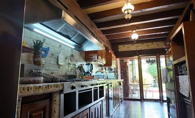 Venta de casa en Del valle centro San Francisco con amplio jardín