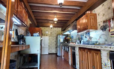 Venta de casa en Del valle centro San Francisco con amplio jardín