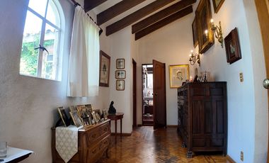 Venta de casa en Del valle centro San Francisco con amplio jardín