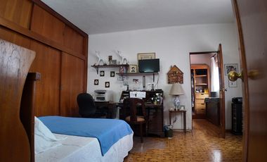 Venta de casa en Del valle centro San Francisco con amplio jardín