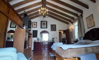 Venta de casa en Del valle centro San Francisco con amplio jardín