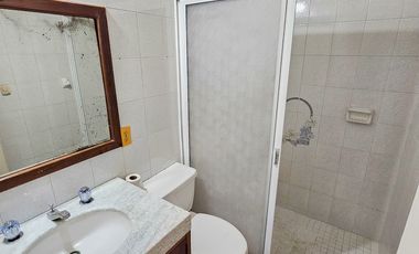 Casa Grande · SM43 · Av. Kabah · 300M2 · 4 Recámaras · Patio · Céntrica