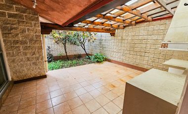 Casa Grande · SM43 · Av. Kabah · 300M2 · 4 Recámaras · Patio · Céntrica