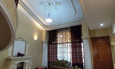 CASA EN VENTA CON AMPLIO JARDÍN HUENTITAN EL BAJO