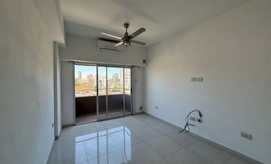 Departamento monoambiente en alquiler en Wilde Centro