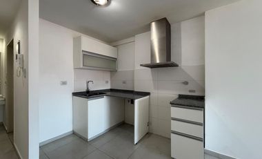 Departamento monoambiente en alquiler en Wilde Centro