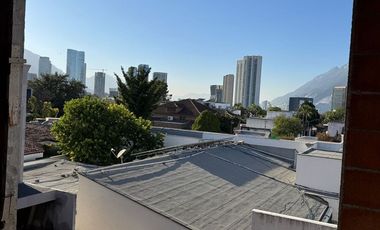 Casa de oportunidad en Venta en San Pedro Garza García, Jardines del Campestre