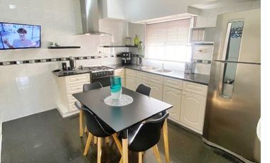 Casa para 2 Familias en venta en Lanus Oeste