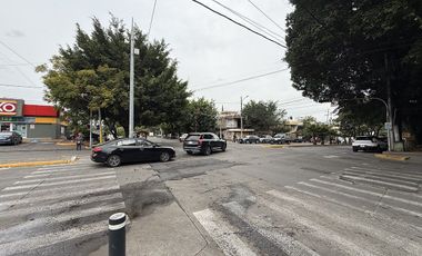 Casa en renta para remodelar Av. Providencia