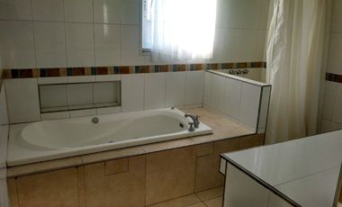 Casa en alquiler en Los Ombues de Hudson