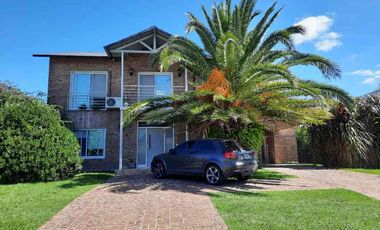 Casa en alquiler en Los Ombues de Hudson