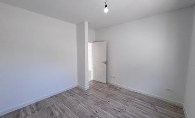 Departamento Tipo Casa en venta en Avellaneda Oeste