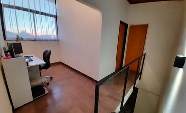 Triplex en venta en Quilmes Oeste