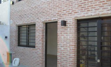 Triplex en venta en Quilmes Oeste