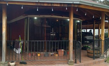 Linda Casa en Parcela de Media Hectàrea