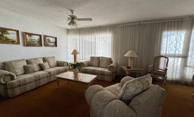 CASA DE UNA PLANTA CON 3 RECÁMARAS, AMPLIO JARDÍN Y TERRAZA EN COLONIA  LAS ROSAS, GÓMEZ PALACIO, DGO