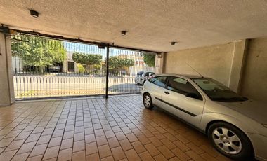 CASA DE UNA PLANTA CON 3 RECÁMARAS, AMPLIO JARDÍN Y TERRAZA EN COLONIA  LAS ROSAS, GÓMEZ PALACIO, DGO