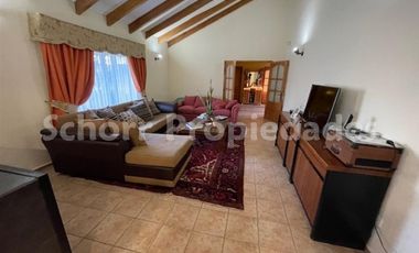 Casa en Venta en Orilla de Camino a Colín, cerca de talca, parcela de 5000 m2 con gran casa habitación